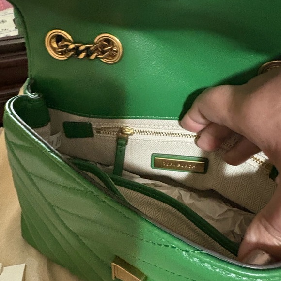 Tory Burch Kira chevron small convertible shoulder bag - Picture 5 of 6